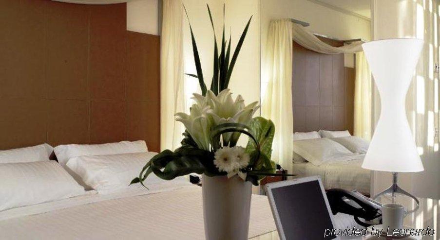 Hilton Garden Inn Florence Novoli Kamer foto